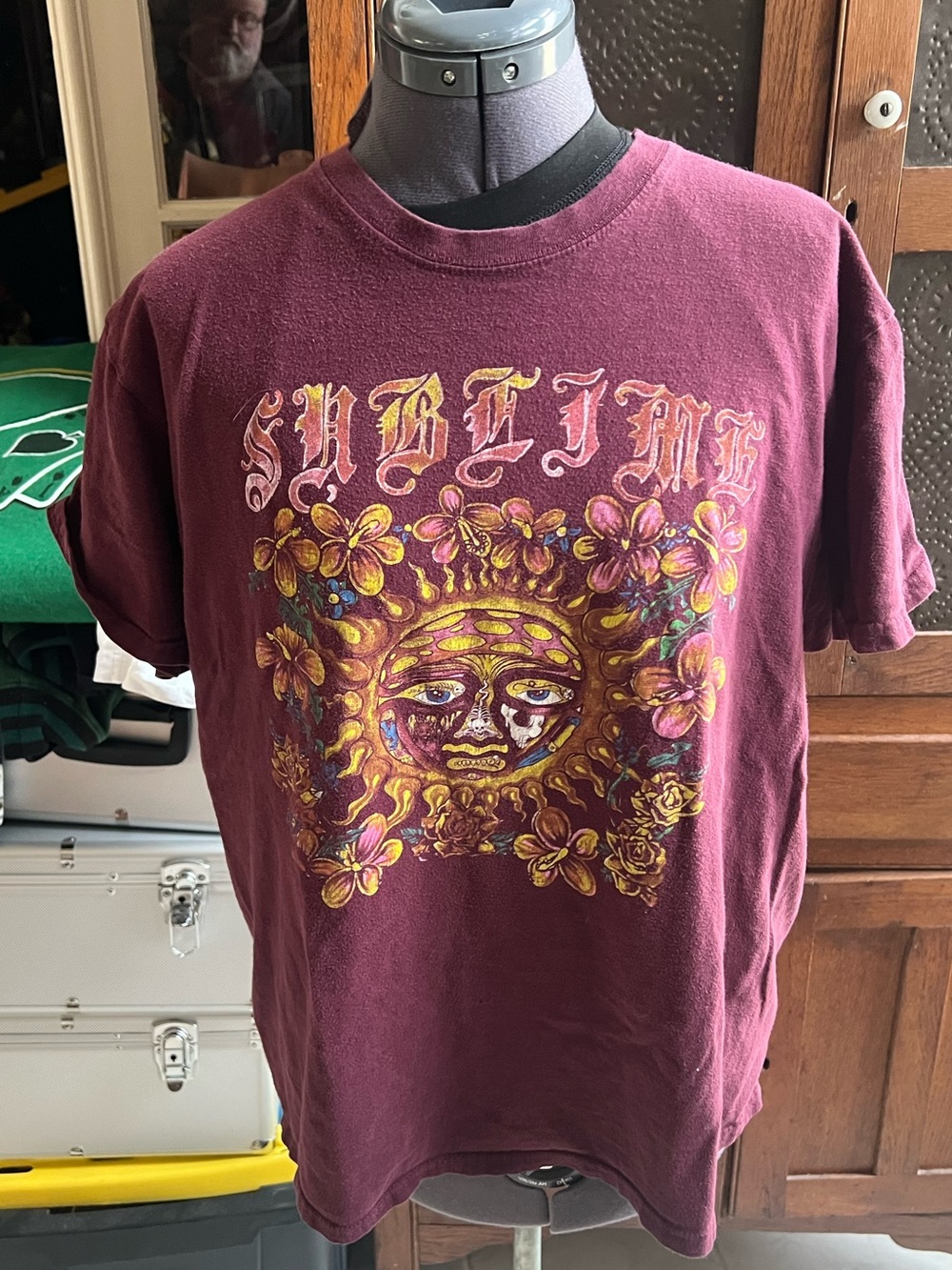 Sublime Sun Floral Graphic Tee - Burgundy says 2XL but more like an XL